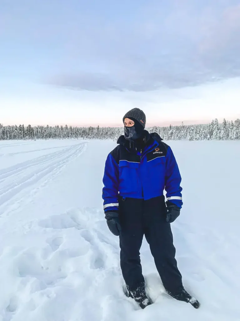 Lapland heeft temperaturen tot -30 en voelt daardoor een stuk kouder dan bijvoorbeeld Tromso