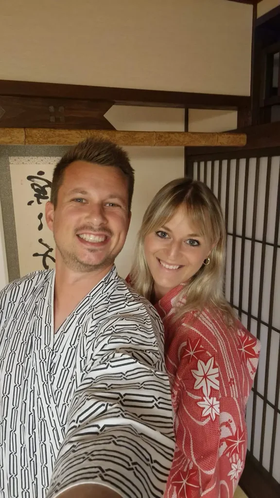 Overnachten in Japan in ryokan met yukata